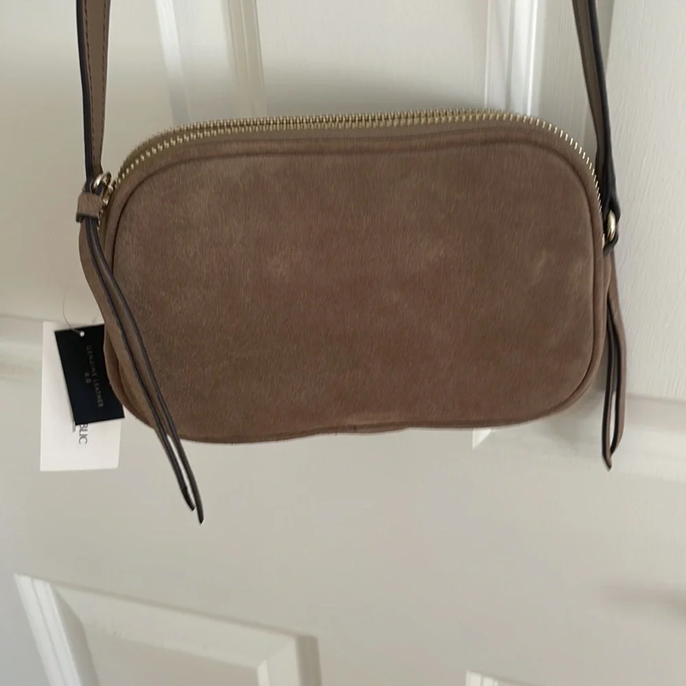 Banana Republic Suede Purse NWT - Picture 4 of 7